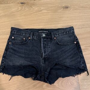 Aritzia Denim Forum The Yoko Jean Short